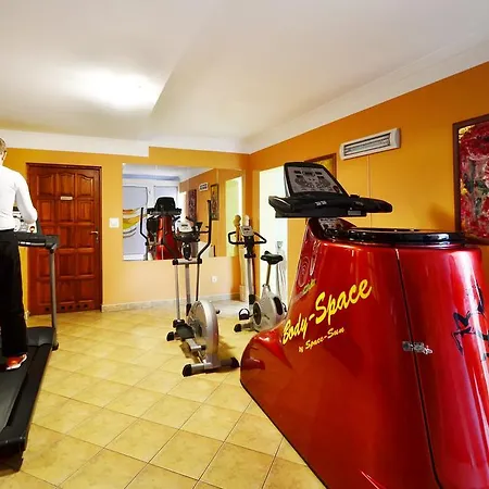 Lech & Ośrodek wypoczynkowy Łeba